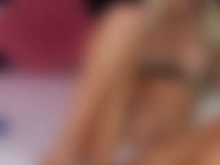 Ragazzabellaa's Live Sex Cam Show
