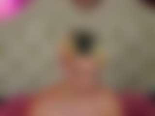 Ragazzabellaa's Live Sex Cam Show