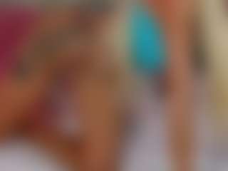 Live cam show with Ragazzabellaa - Flashing on Camsoda