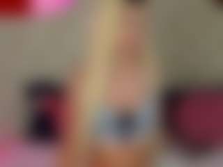 Ragazzabellaa's Live Sex Cam Show