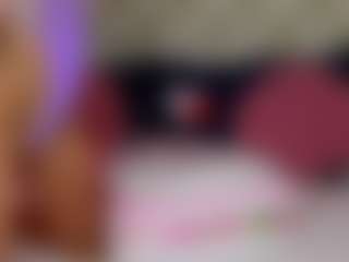 Ragazzabellaa's Live Sex Cam Show