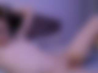 rIIImz's Live Sex Cam Show