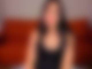 Live cam show with Ruby-LoveThrow - Mature on Dare Cams