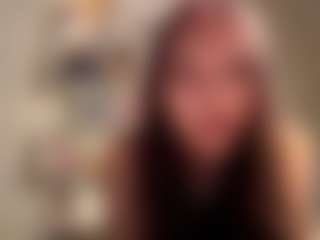 ShalandaPavelec's Live Sex Cam Show