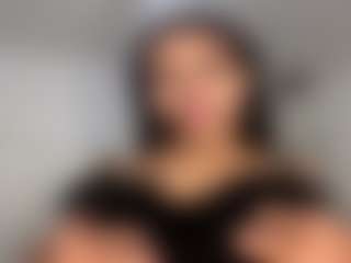 Yasmin Sonya's Live Sex Cam Show