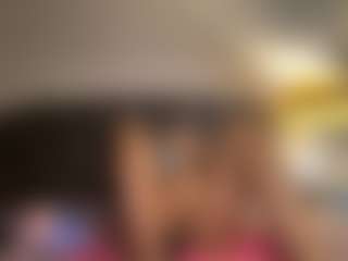 Live cam show with Yasmin Sonya - Toys on crypto-cams