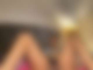 Live cam show with Yasmin Sonya - Brown Hair on thefappeningchat.com