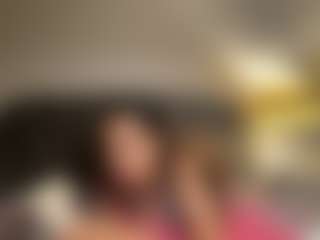 Live cam show with Yasmin Sonya - Ass Bouncing on livesuperchat.net