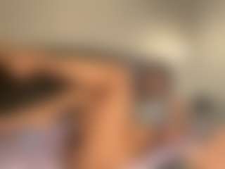 Live cam show with Yasmin Sonya - Petite on Free Soda