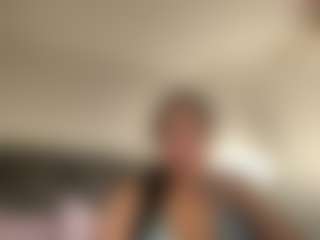 Yasmin Sonya's Live Sex Cam Show