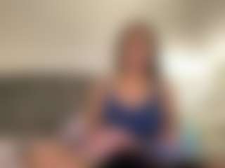 Live cam show with Yasmin Sonya - Natural on Camsoda