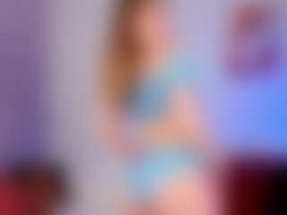 Live cam show with Sunny-mila - Green Eyes on Gym Cam Girls