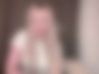 Live cam show with Amorline - New Teen (18+) on Camsoda