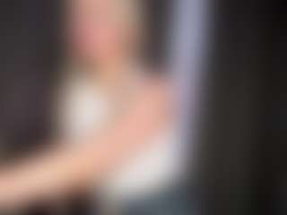Luna's Live Sex Cam Show