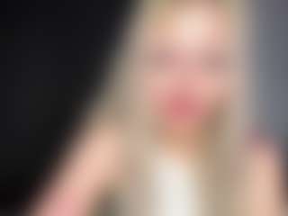 Luna's Live Sex Cam Show