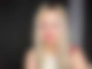 Luna's Live Sex Cam Show