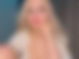 Luna's Live Sex Cam Show