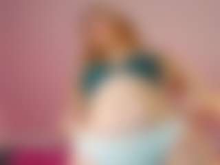 Live cam show with TramieWilson - Moaning on liverealitysex.com