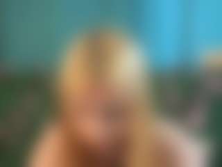 Show en direct avec TramieWilson - Bra sur Camsoda