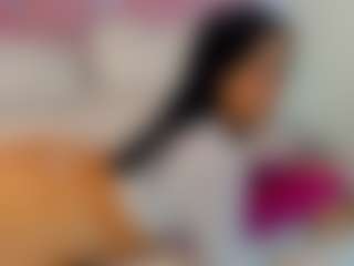 AdaraJans's Live Sex Cam Show