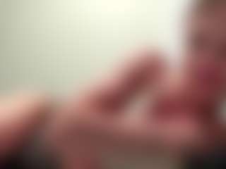 Live cam show with AdelaKrzesinski - Hairy Pussy BBW on Fling VIP Chat