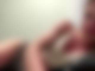 AdelaKrzesinski's Live Sex Cam Show