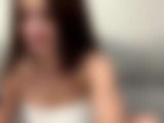Live cam show with AdelaKrzesinski - Tittyfuck on Mixed Magazine Live
