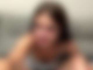 Live cam show with AdelaKrzesinski - Cum on camwithhim.com
