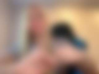 AdrienneHafenbrack's Live Sex Cam Show