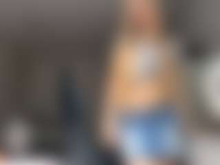 AdrienneHafenbrack's Live Sex Cam Show
