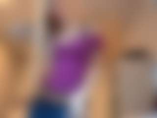 AdrienneHafenbrack's Live Sex Cam Show