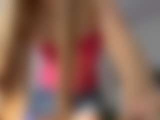 AdrienneHafenbrack's Live Sex Cam Show