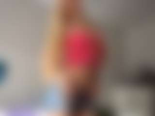 Live cam show with AdrienneHafenbrack - Middle Aged on Gym Cam Girls