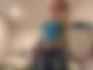 Live cam show with AdrienneHafenbrack - MILF on Streamer API