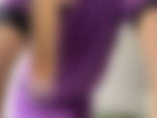 Live cam show with AdrienneHafenbrack - Body Massage on Uber Horny