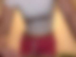 AdrienneHafenbrack's Live Sex Cam Show