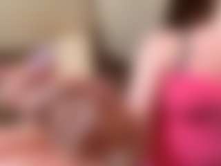 AdrienneHafenbrack's Live Sex Cam Show