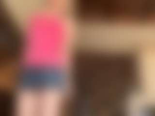 Live cam show with AdrienneHafenbrack - Ass Clapping on Camsoda