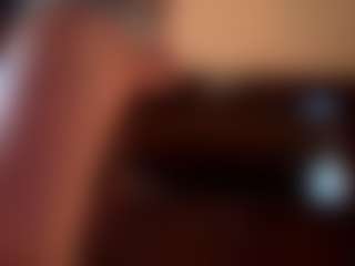 AdrienneHafenbrack's Live Sex Cam Show