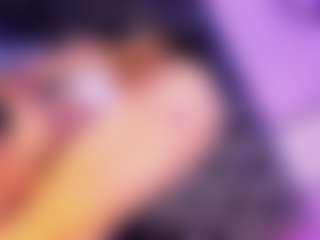 Live cam show with AngeliCute - White on Hubzter Live | colombia