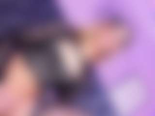 Live cam show with AngeliCute - Small Tits on instabang