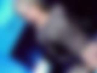 Live cam show with AngeliCute - Average on Dare Cams