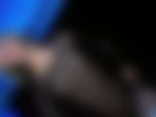 Live cam show with AngeliCute - Small Tits on Hubzter Live