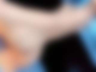 Live cam show with AngeliCute - Average on Camversity