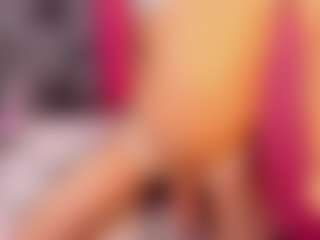 Live cam show with AngeliCute - Facial Piercings on xDating