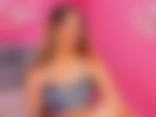 Live cam show with AngeliCute - Small Tits on Camsoda