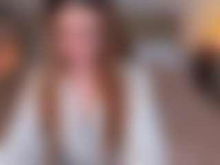 Live cam show with Ari - BBW on Dolls Live