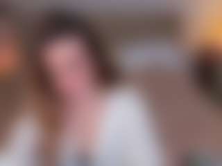 Live cam show with Ari - Cute on Sex Cam Show