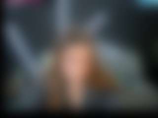 Live cam show with Ari - Longhair on livesuperchat.net