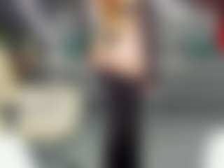 Live cam show with Ari - Chubby on Soda Cam